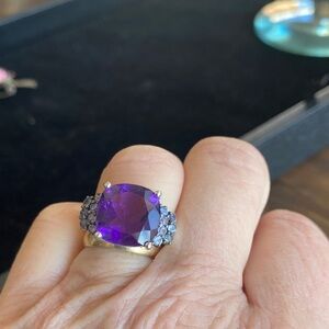 Elegant Purple and Silver Toned 925 Women's Ring